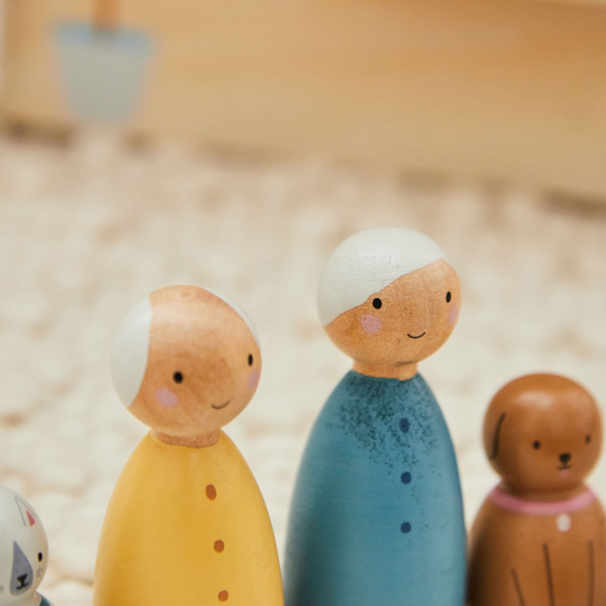 Wooden Doll Grandparents and Pets Set FSC®