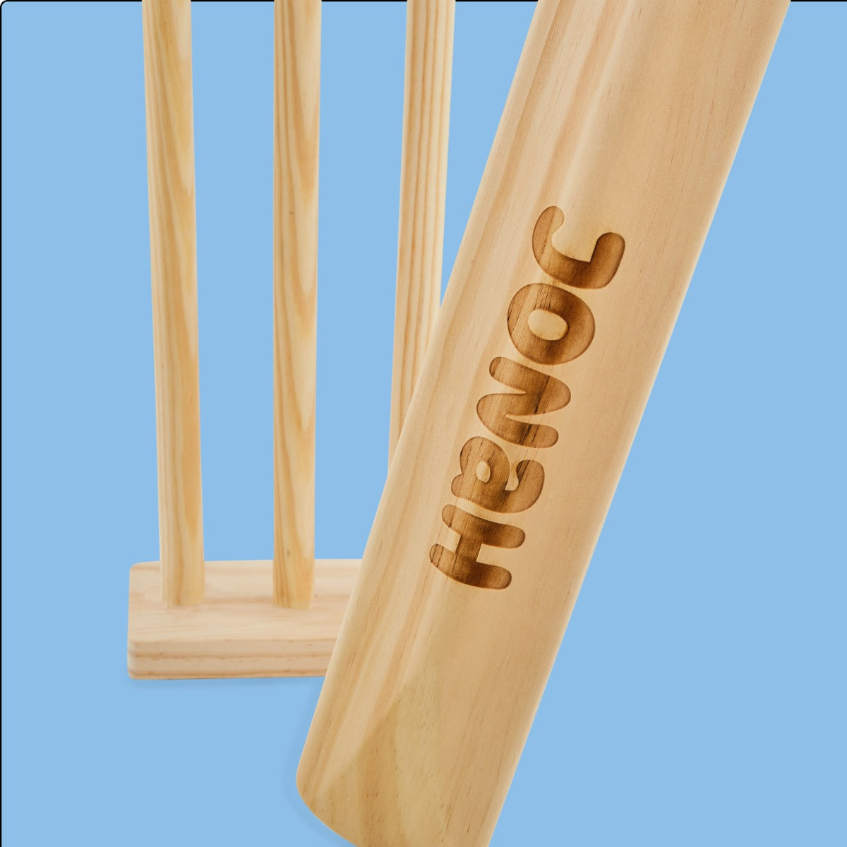 8th Wonder Personalised Bluey Cricket Set