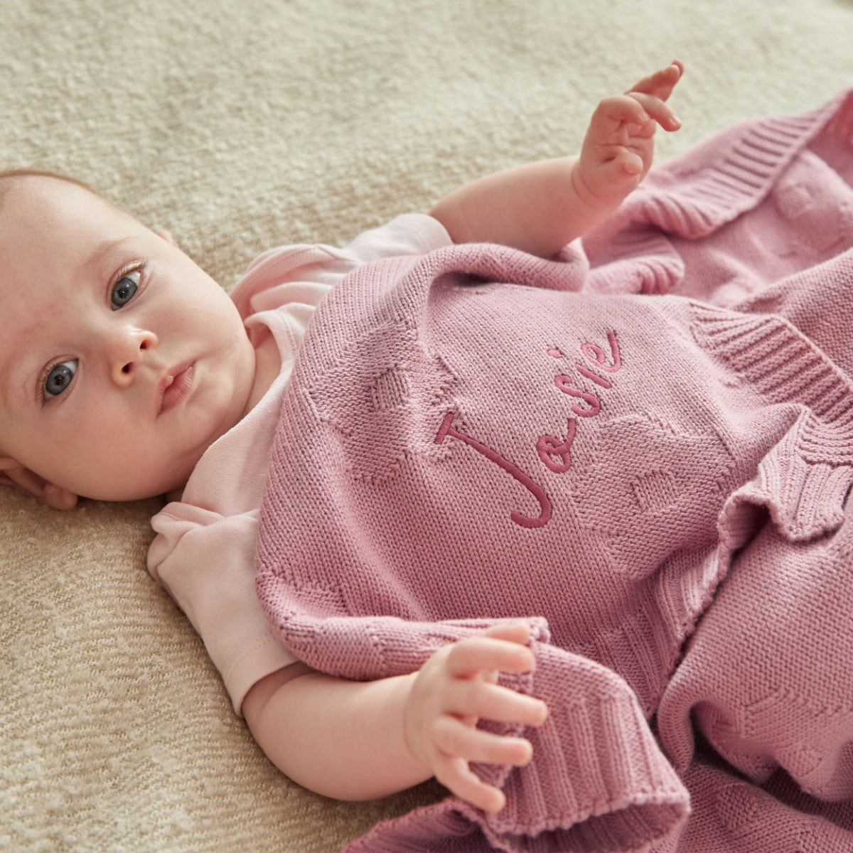 Personalised Raspberry Ripple Flower Jacquard Blanket