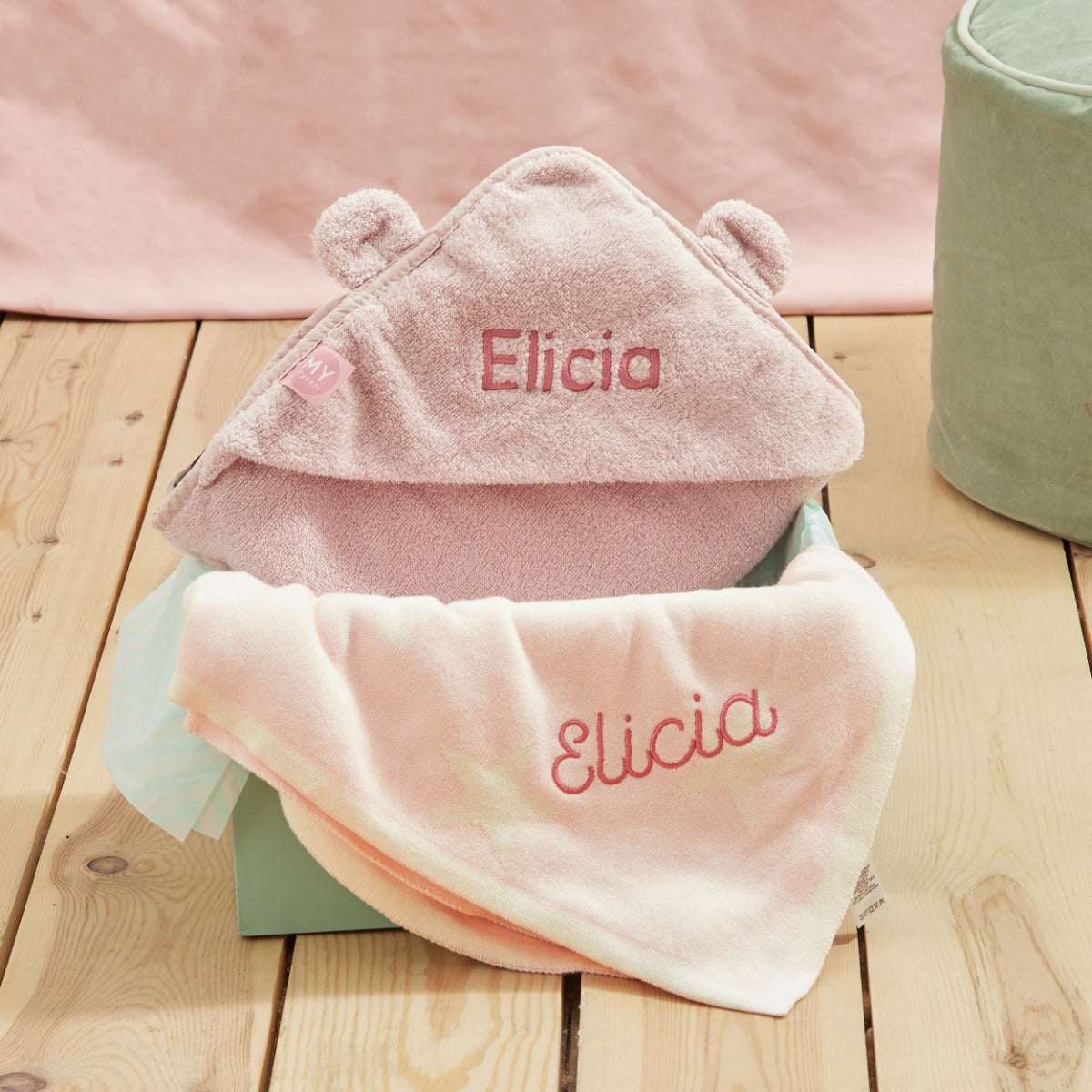 Personalised Pink Soak & Snooze Gift Set