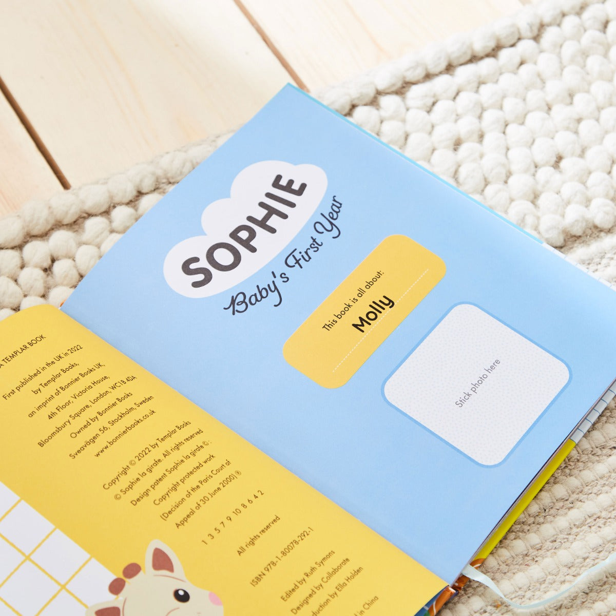 Personalised Sophie la girafe: Baby's First Year: A Keepsake Book for Baby's Special Moments