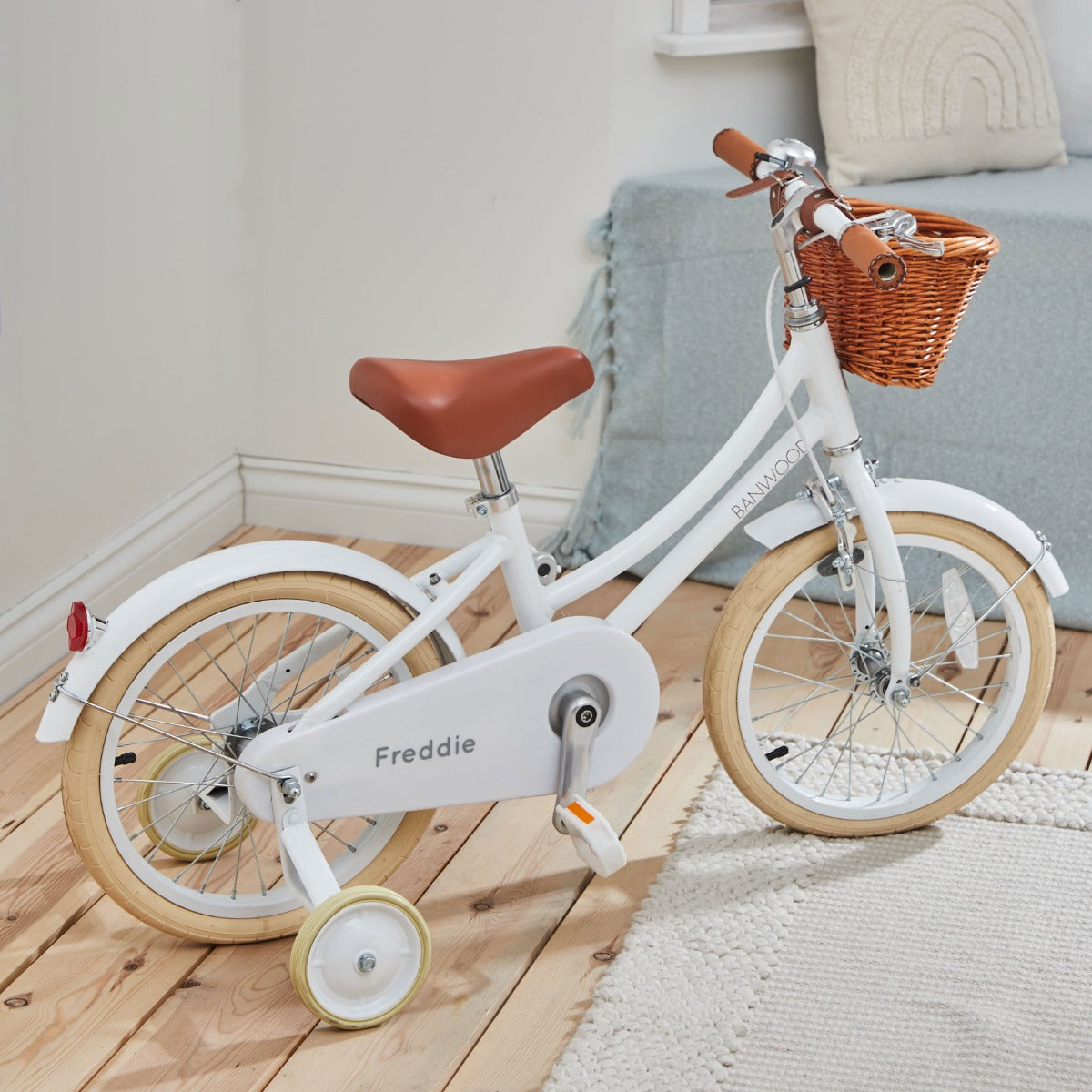 Personalised Banwood Classic Bicycle in White