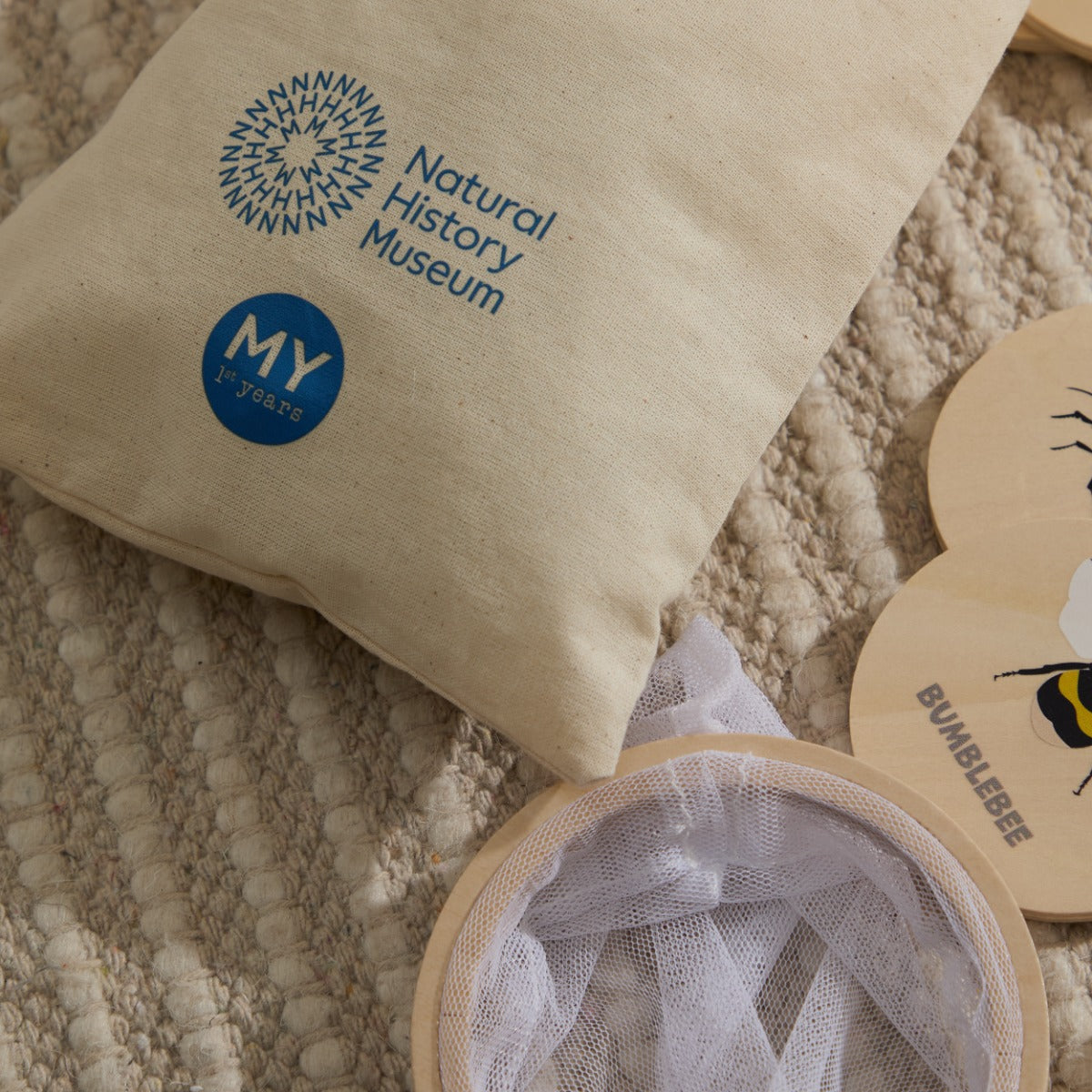 Personalised Natural History Museum™ Nature Mini Beast Hunt Kit FSC®