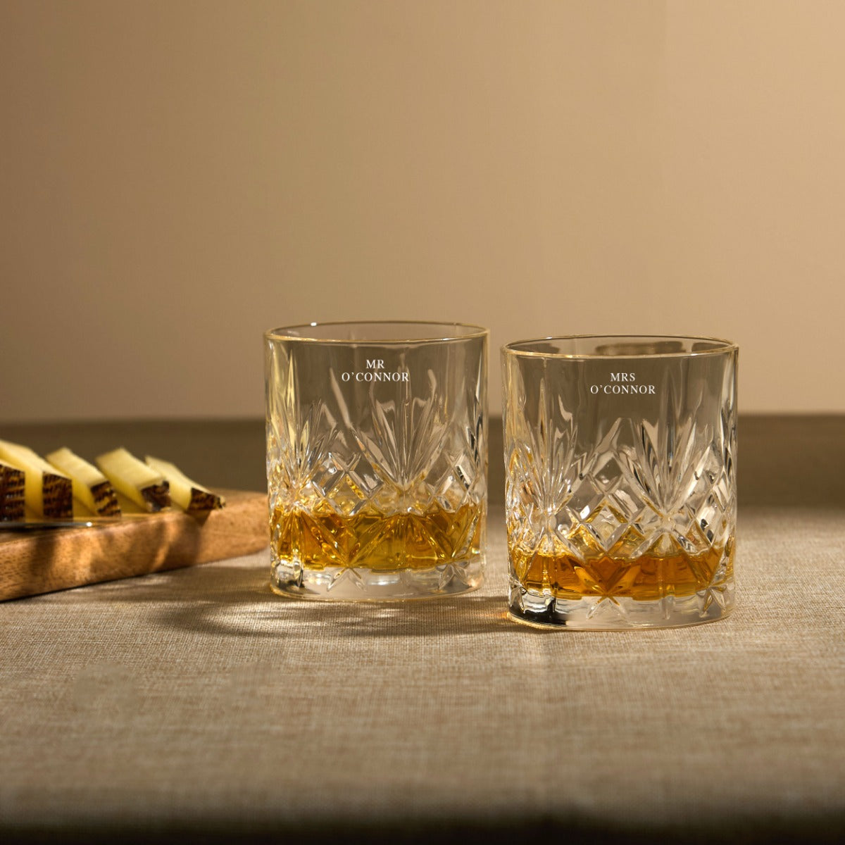 Personalised Mr & Mrs Wedding Crystal Whiskey Tumbler Set