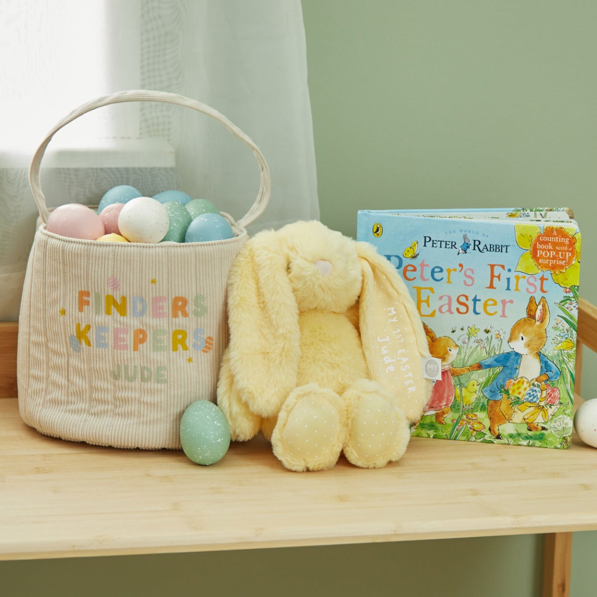 Read and Hunt: Easter Egg Hunting Gift Set