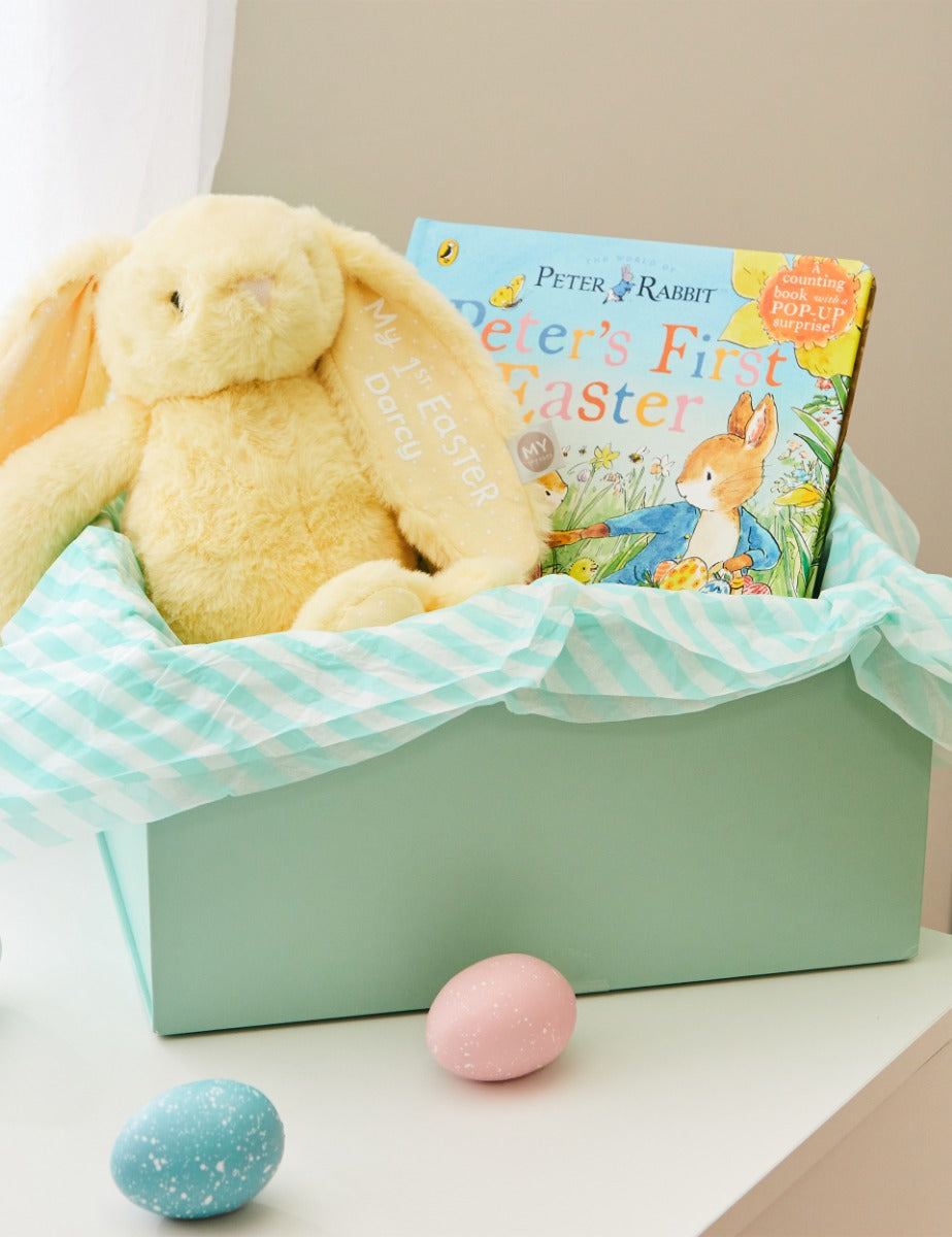 Personalised Easter Read & Cuddle Gift Set